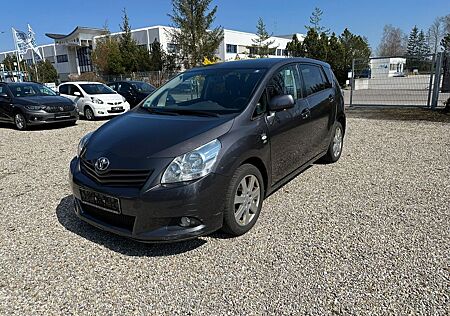 Toyota Verso 2.2l D-4D Executive Automatik