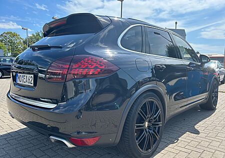 Porsche Cayenne Diesel- FOND-PLATINUMEDITION- SPORTPAKET