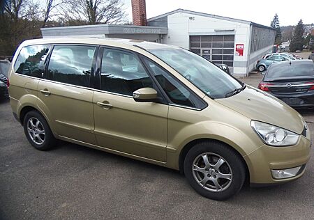 Ford Galaxy 2,0 TDCi 96kW DPF Ghia 6-tronic