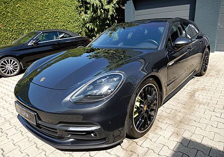 Porsche Panamera ST 4 E-Hybrid MATRIX PANO SITZKLIMA 21"