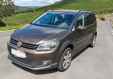 VW Touran Volkswagen 1.4 TSI 103kW -