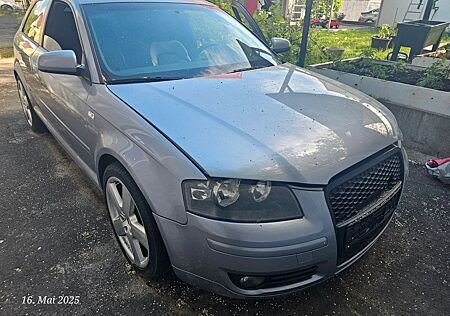 Audi A3 1.8 TFSI 160 PS Lederausstattung 18 Zoll