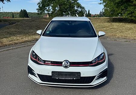 VW Golf Volkswagen 2.0 TSI DSG GTI Performance