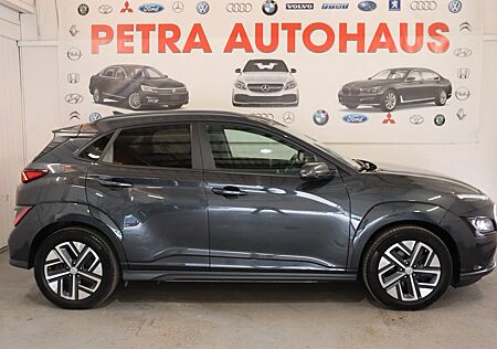 Hyundai Kona Trend Elektro 2WD Wärmapumpe 64 KWH