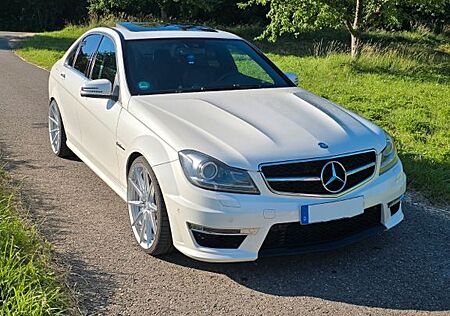 Mercedes-Benz C 63 AMG V-max offen, Rückfahrkamera...