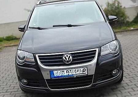 VW Touran Volkswagen 1.4 TSI 103kW -