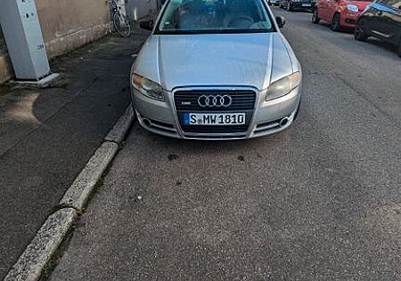 Audi A4 3.2 FSI multitronic -