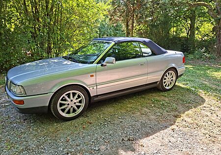 Audi Cabriolet 2.0 - Akaya