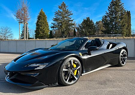 Ferrari SF90 Spider / Lift / JBL / 20"Zoll / DaytonaSeat