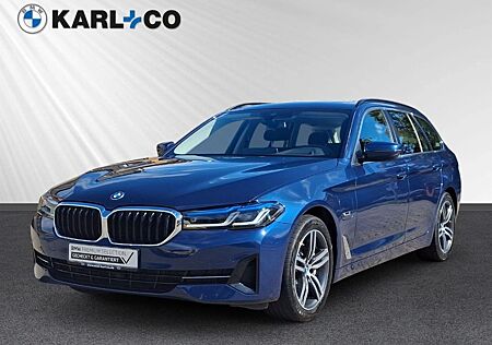BMW 530 e xDrive Touring PDC Laser AHK Pano Head-Up