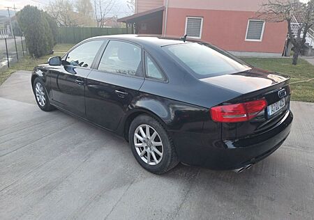 Audi A4 2.0 TDI 100kW ultra Attraction Attraction