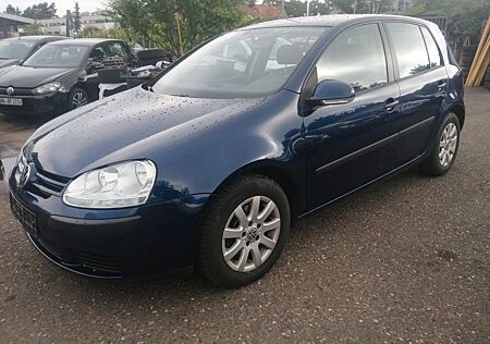 VW Golf Volkswagen 5. "Tüv und Au neu " Allwetterreifen"