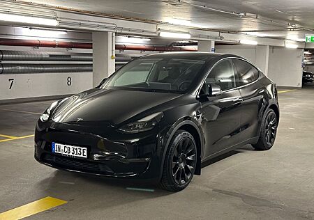 Tesla Model Y Long Range Dual Motor AWD Long Range