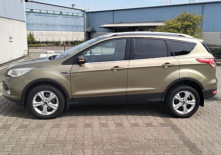 Ford Kuga 2,0 TDCi 4x4 103kW Trend PowerShift Trend