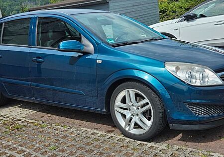 Opel Astra 1.6 Ecotec 85kW -