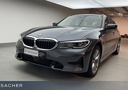 BMW 330e Tou Sport-Line elSitze ACC Laser AHK