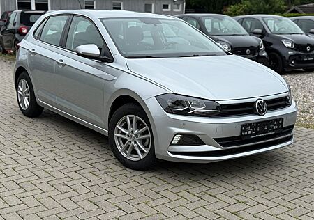VW Polo Volkswagen VI+PDC+MFL+KLIMA*1.HAND+GARAGENWAGEN+NEUWER