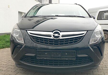 Opel Zafira C Tourer Edition
