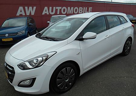 Hyundai i30 cw blue Trend 1-Hand + Serviceheft