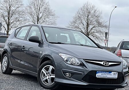 Hyundai i30 Edition+1.4*1.Hand*Klima*Tüv-Neu*Allwetter*