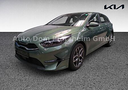 Kia Cee'd Ceed 1.5T DCT7 SPIRIT /NAVI/UVO