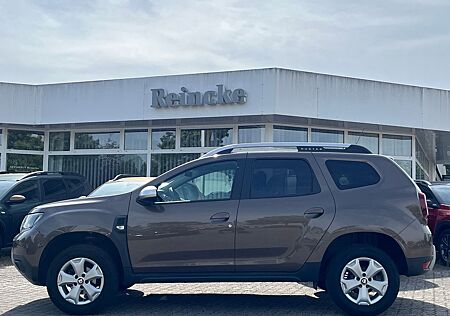 Dacia Duster SCe115 ComfortKlimautSiheizNavTempPDCMet