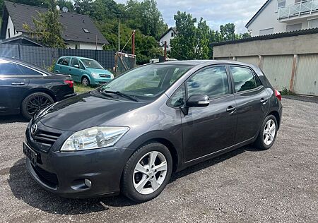Toyota Auris 1,4-l-D-4D Travel MultiMode-Kamera-NAVIGAT