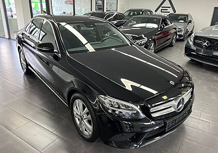 Mercedes-Benz C 180 Lim. Aut. Avantg. Navi/LED/Kamera