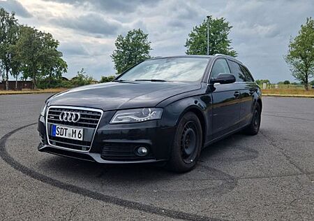 Audi A4 2.0 TFSI 155kW S tr. quatt. Ambiente Av. ...