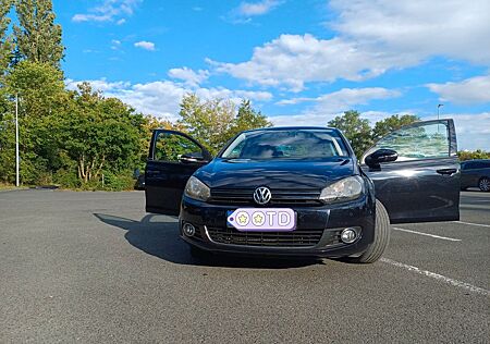 VW Golf Volkswagen 1.4 TSI DSG 90 kW Style Style