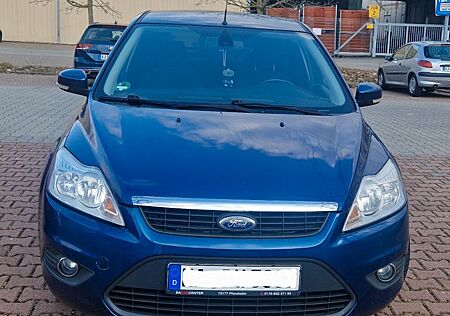 Ford Focus 1,6 Sport Benziner