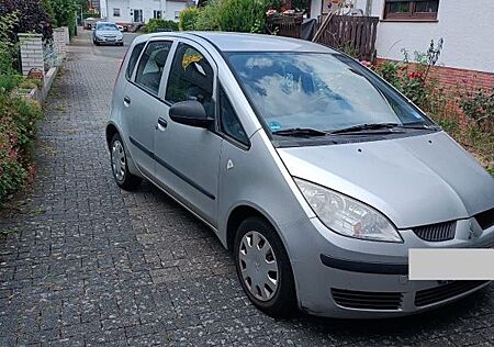 Mitsubishi Colt 1.1 -