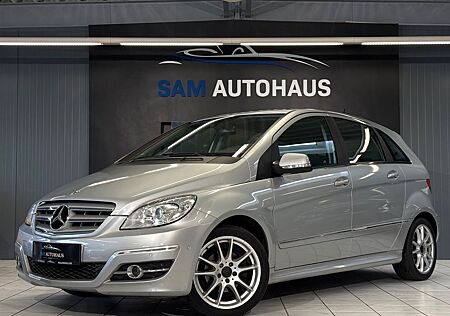 Mercedes-Benz B 160 Automatik Sport-Paket NAVI SHZ PDC HU NEU