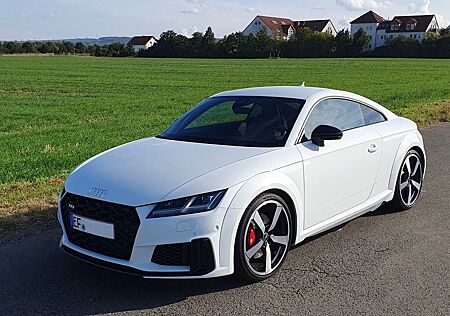 Audi TTS TFSI S tronic quattro Coupe