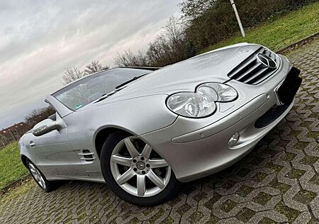 Mercedes-Benz SL 500 Top Zustand Tüv Neu voll Service bei Merc