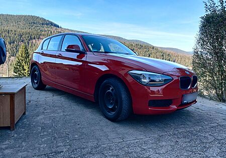 BMW 114i - Klima, Sitzhzg., PDC, 8-fach bereift