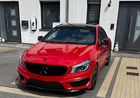 Mercedes-Benz CLA 180 Mercedes CLA 45 AMG Optik AMG Sound Top Zustand
