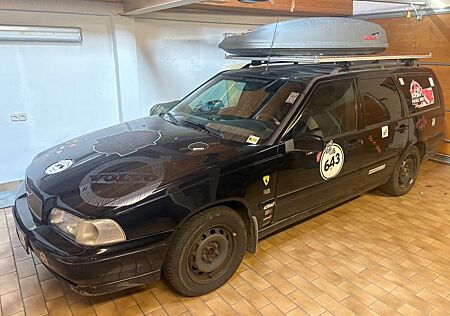 Volvo V70 2.4 103kW -