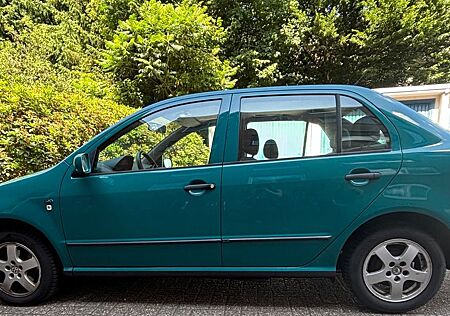 Skoda Fabia 1.4 16V Elegance Automatik Elegance