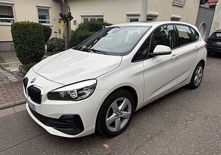 BMW Active Hybrid 5 216d Active Tourer Pano Sportsitze SHZ PDC Navi