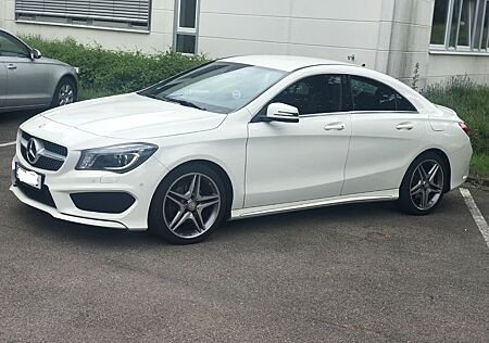 Mercedes-Benz CLA 180 AMG Line AMG Line