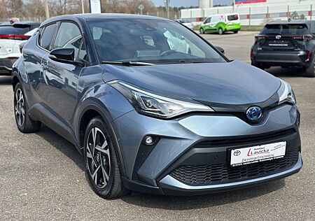 Toyota C-HR Hybrid Team D | Kamera | EPH v+h | AKH
