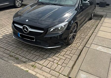 Mercedes-Benz CLA 200 Urban Urban