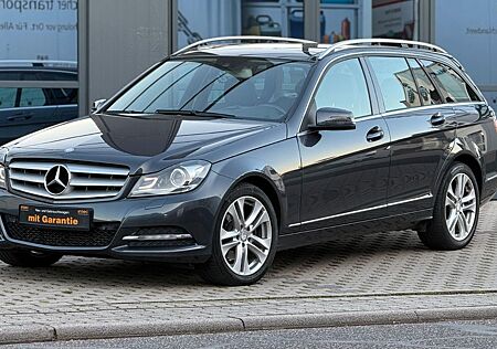 Mercedes-Benz C 250 C -Klasse 4Matic/ Xenon / Panorama