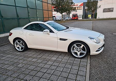 Mercedes-Benz SLK 200 BlueEFFICIENCY -