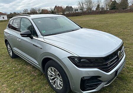 VW Touareg Volkswagen 3.0 V6 TDI SCR Tiptr. R-Line Brutto!