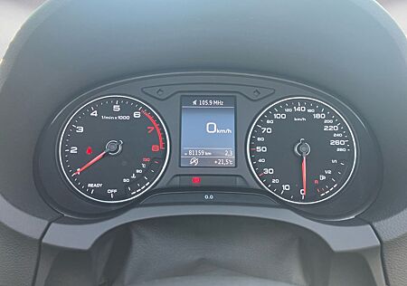 Audi A3 35 TFSI sport Cabriolet Sitzheizung PDC