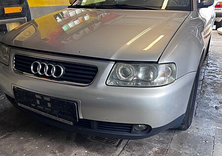 Audi A3 1.6 Ambiente Ambiente