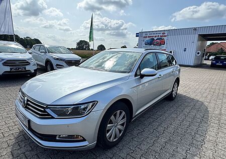 VW Passat Variant Volkswagen *PDC*1. Hand*Scheckheft*Gepflegt