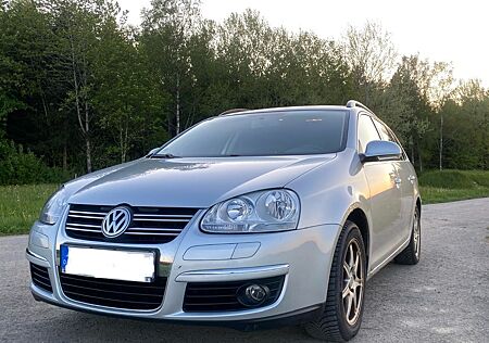 VW Golf Volkswagen 1.4 TSI 90kW Comfortline Variant Comfor...